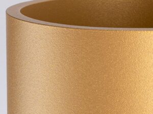 Miniatura 3 - Detail na válcovou lampu LED v barvě zlatým