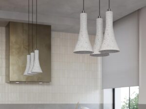 Miniatura 7 - Tři betonové klosze lampy v jasnej kuchyně, industriální styl