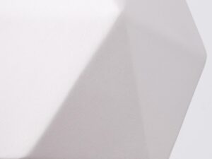 Miniatura 4 - Detail na bílý geometrický stínidlo lampy LED
