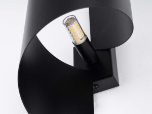 Miniatura 8 - Detail na žárovku LED v černém kinkiecie spiralnym
